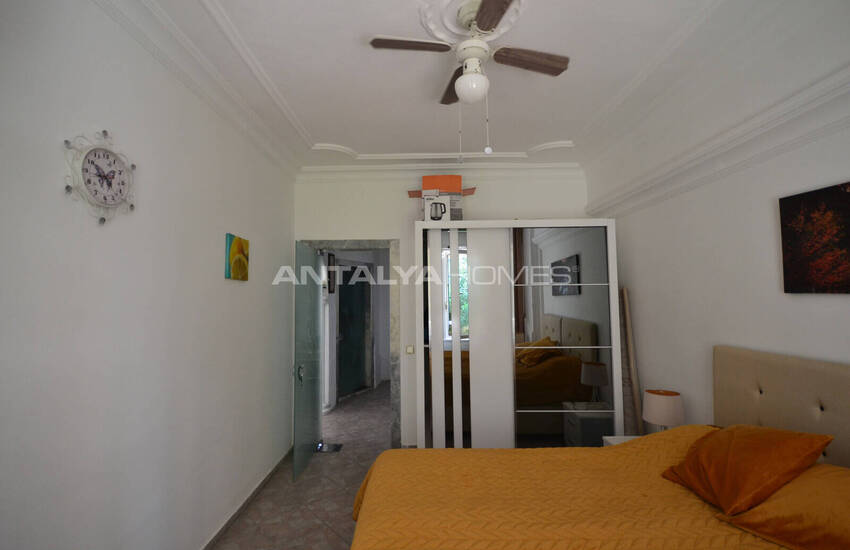 Alanya Mahmutlar'da Denize Sıfır Havuz Manzaralı Eşyalı Daire 27