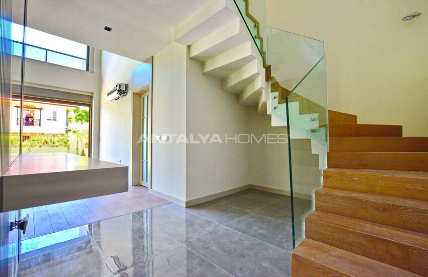 Smart Houses with Pool and Garden in Antalya Dosemealti 27