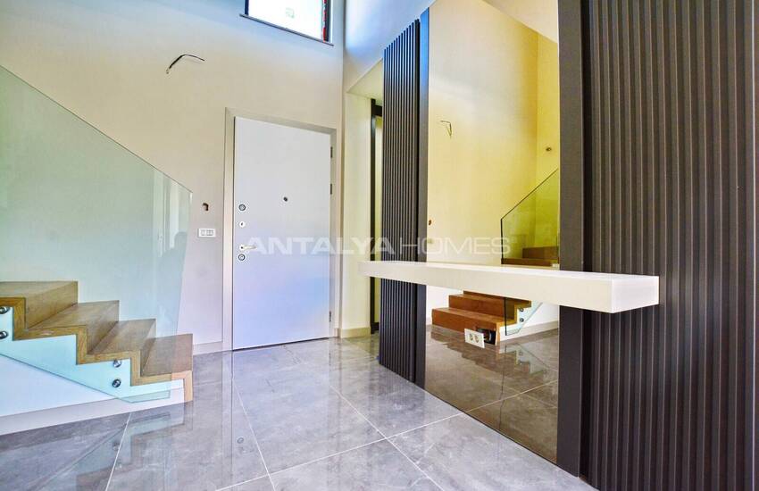 Smart Houses with Pool and Garden in Antalya Dosemealti 26