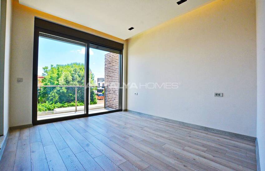 Smart Houses with Pool and Garden in Antalya Dosemealti 15