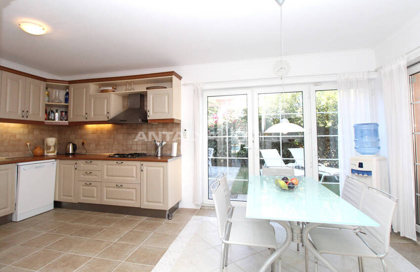 Furnished House in a Complex Near Golf Courses in Belek 17