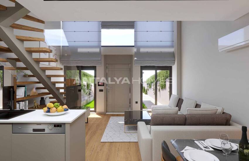 Houses Close to Shopping Centers and Airport in Antalya Kepez 17