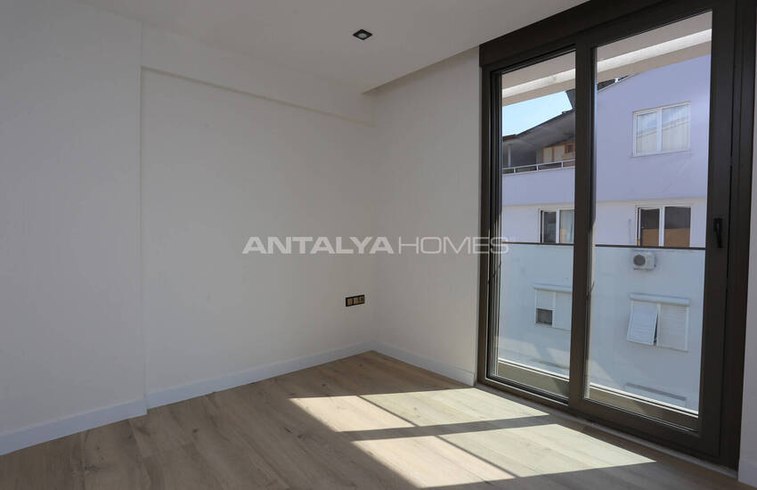 Mountain View Flats in a Complex with Pool in Konyaaltı 30