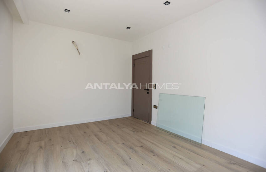 Mountain View Flats in a Complex with Pool in Konyaaltı 27