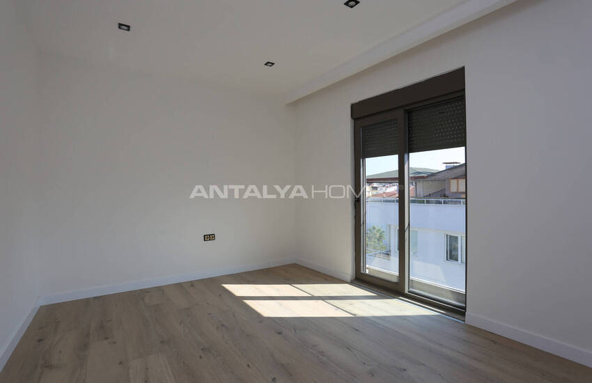 Mountain View Flats in a Complex with Pool in Konyaaltı 21