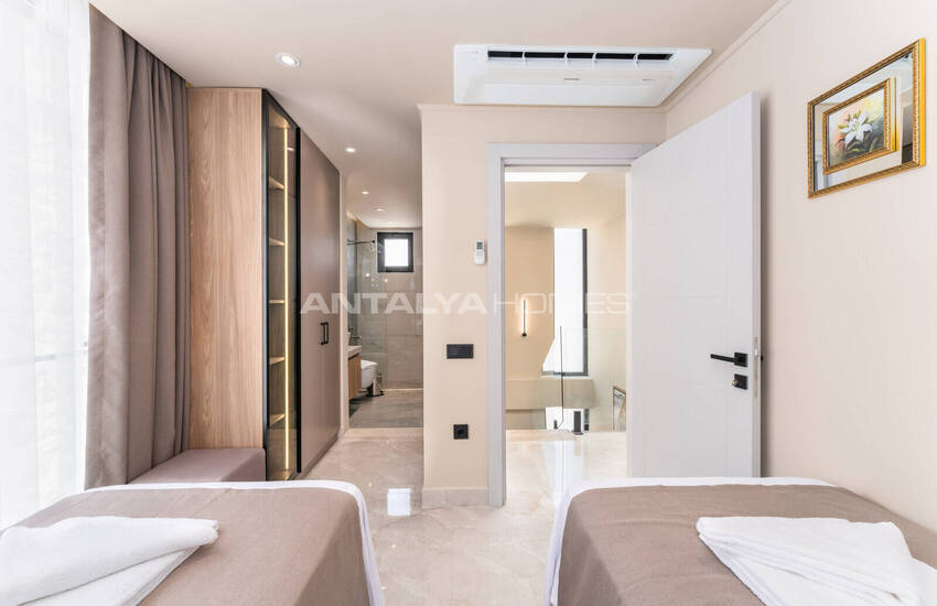 Antalya Kalkan'da Lüks Tasarımlı ve Eşyalı Evler 36