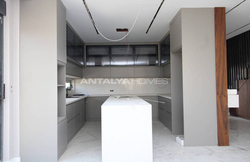 Häuser Mit Pool In Flughafennähe In Antalya Aksu 20