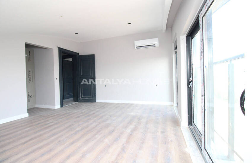 Häuser Mit Pool In Flughafennähe In Antalya Aksu 27