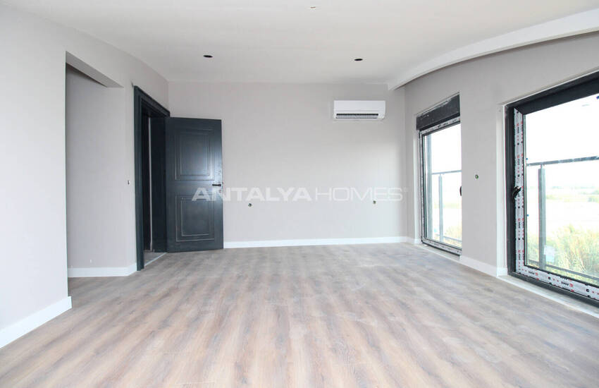 Häuser Mit Pool In Flughafennähe In Antalya Aksu 18