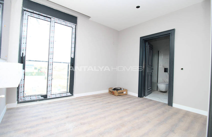 Häuser Mit Pool In Flughafennähe In Antalya Aksu 25