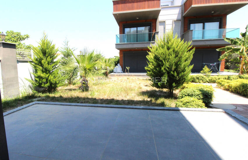 Investment Property in Complex with Pool in Antalya Kadriye 29