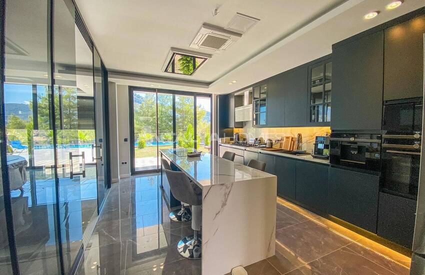 Maison Individuelle Élégante Avec Piscine Privée À Alanya Tepe 28