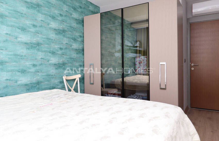 Döşemealtı'nda Rengi Antalya Sitesi'nde Eşyalı 1 Yatak Odalı Daire 11