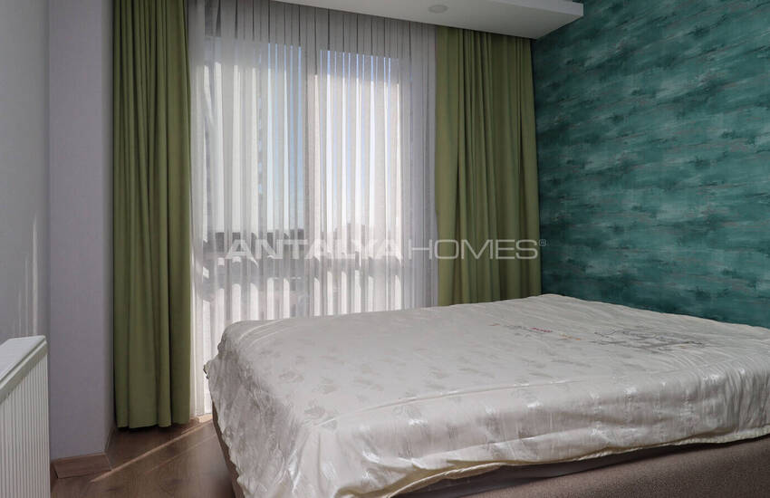 Döşemealtı'nda Rengi Antalya Sitesi'nde Eşyalı 1 Yatak Odalı Daire 12