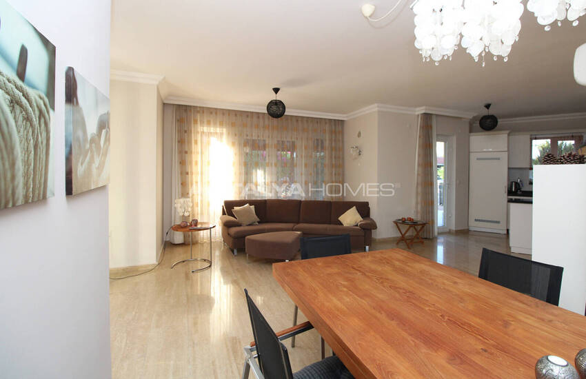 Antalya Kadriye'de İdeal Konumda Eşyalı Villa 26