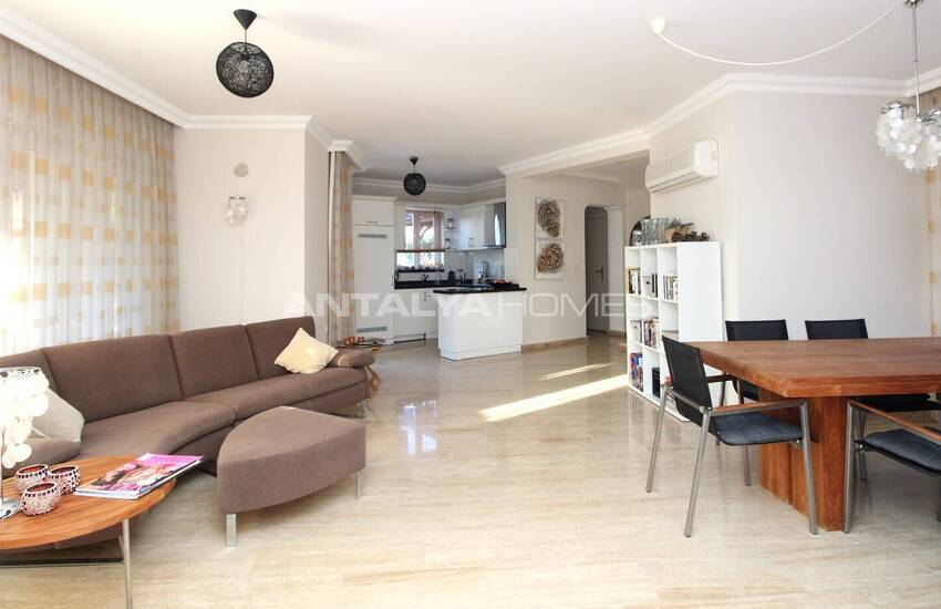 Antalya Kadriye'de İdeal Konumda Eşyalı Villa 21