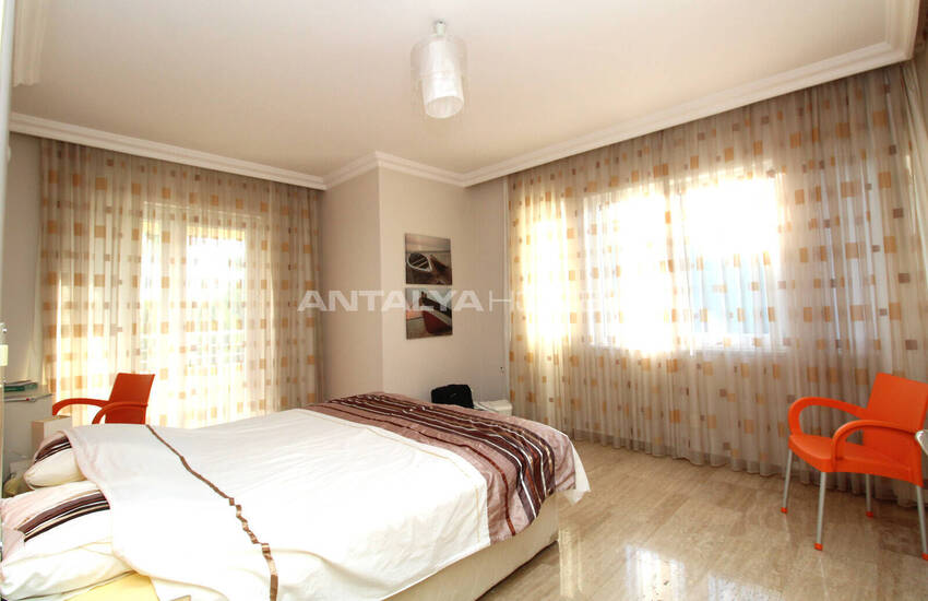 Antalya Kadriye'de İdeal Konumda Eşyalı Villa 34