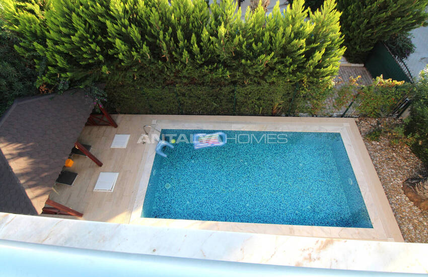 Antalya Kadriye'de İdeal Konumda Eşyalı Villa 54