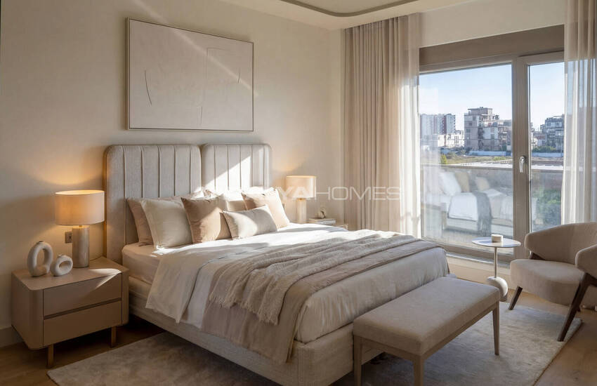 Flats in Complex with Ideal Location Antalya Altintas 11
