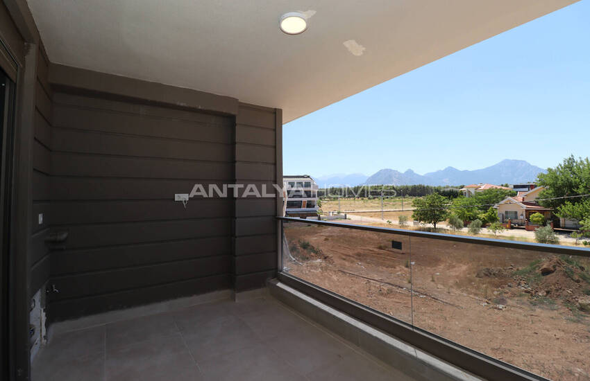 Stylish Apartments with Forest Views in Antalya Dosemealti 31