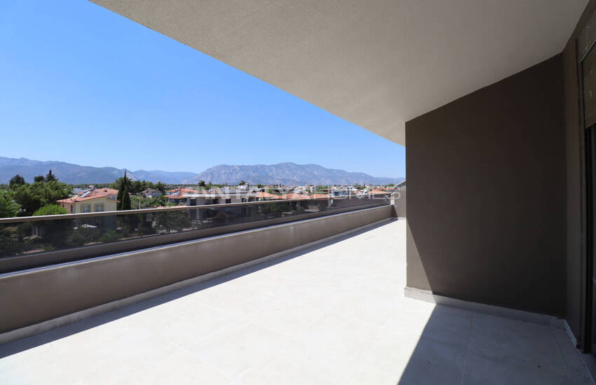 Stylish Apartments with Forest Views in Antalya Dosemealti 33