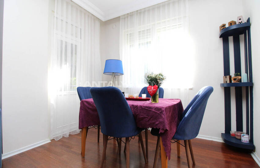 Spacious Apartment in Complex Close to Sea in Antalya Muratpasa 25