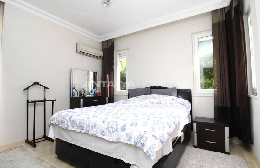 Spacious Apartment in Complex Close to Sea in Antalya Muratpasa 31