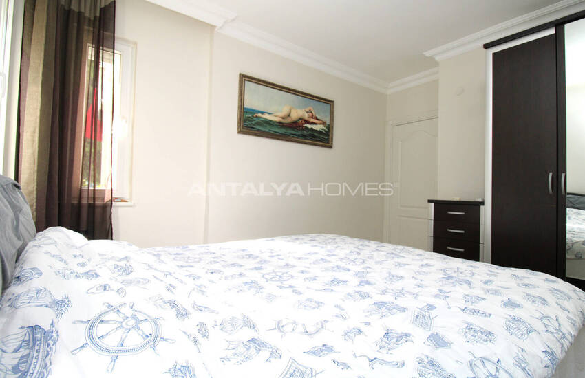 Spacious Apartment in Complex Close to Sea in Antalya Muratpasa 34
