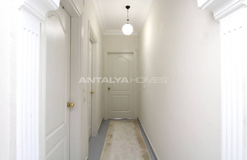 Spacious Apartment in Complex Close to Sea in Antalya Muratpasa 42