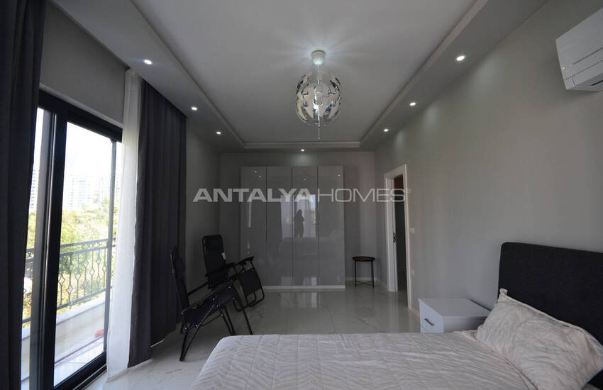 Alanya Mahmutlar'da Deniz Manzaralı ve Eşyalı Dubleks Daire 27