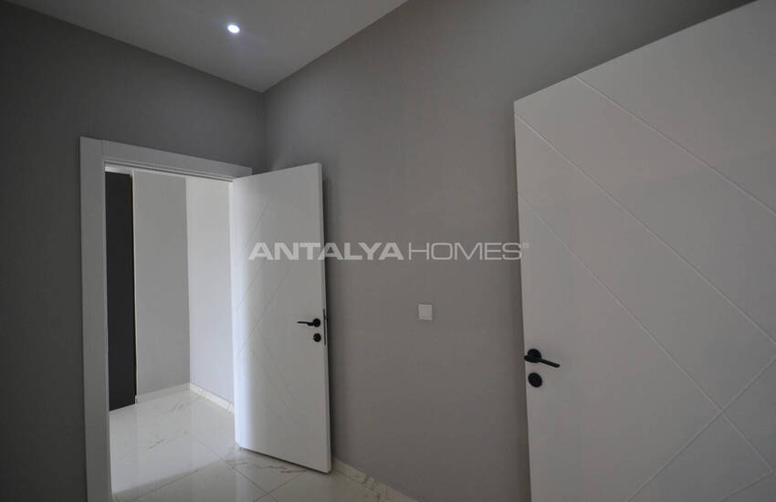 Alanya Mahmutlar'da Deniz Manzaralı ve Eşyalı Dubleks Daire 34