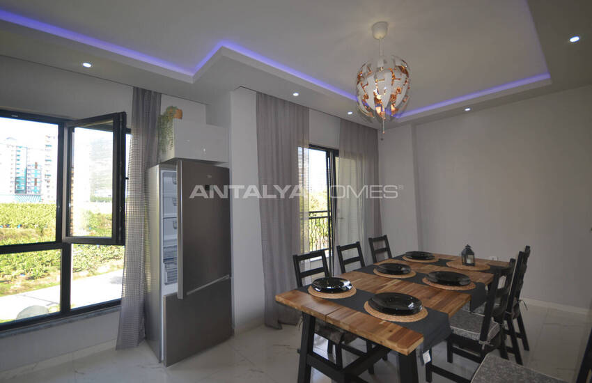 Alanya Mahmutlar'da Deniz Manzaralı ve Eşyalı Dubleks Daire 19