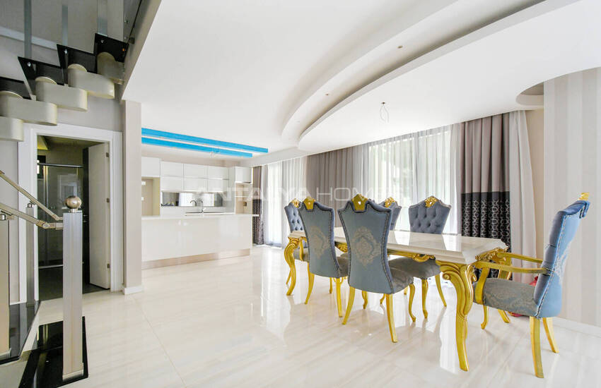 عقارات مطلة على البحر بالقرب من المرافق في ألانيا 29