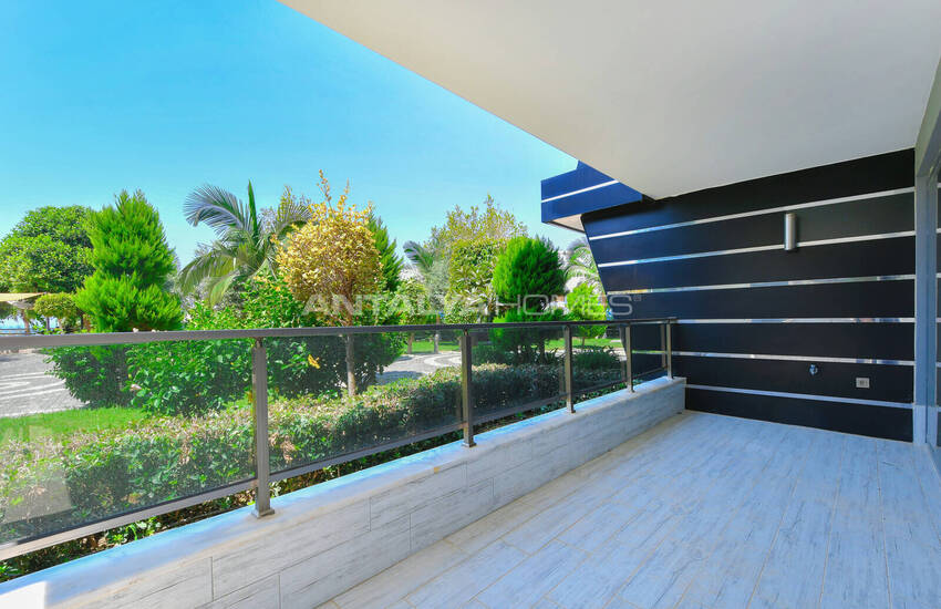 عقارات مطلة على البحر بالقرب من المرافق في ألانيا 36