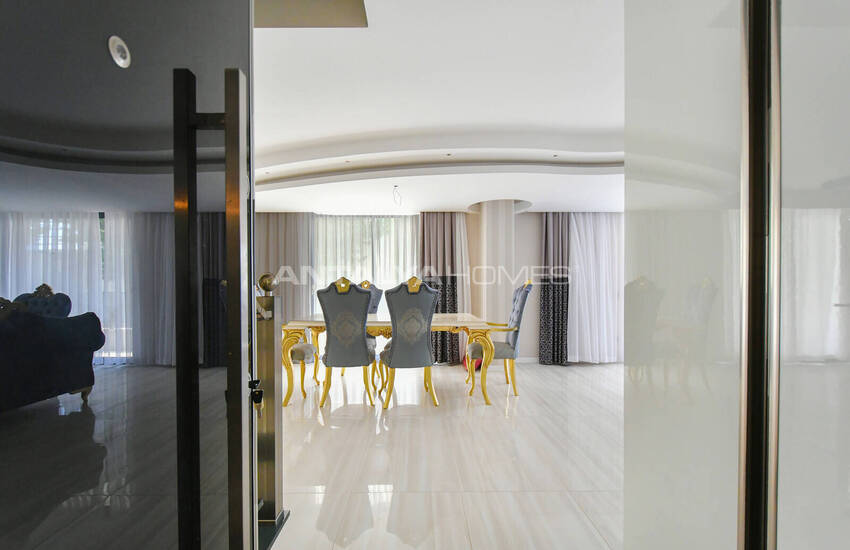 Sea View Real Estate Close to Amenities in Alanya Kargicak 30