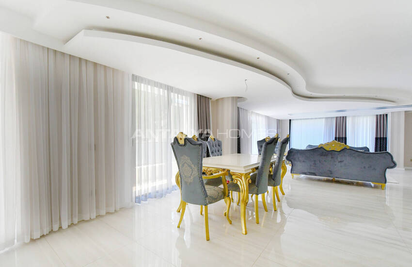 Sea View Real Estate Close to Amenities in Alanya Kargicak 25