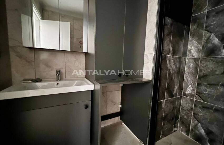 New Build Flat Suitable for Investment in Alanya Oba 18