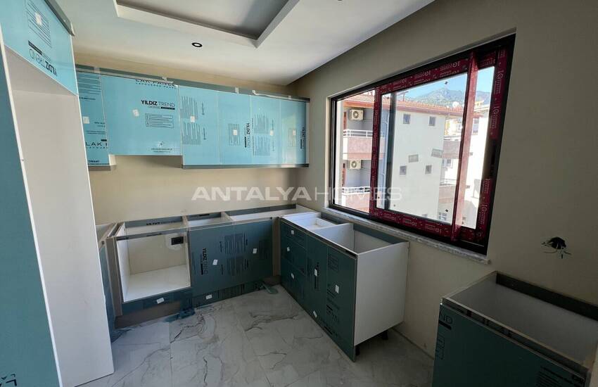 Alanya'da Sosyal Olanaklı Sitede Satılık Daireler 5