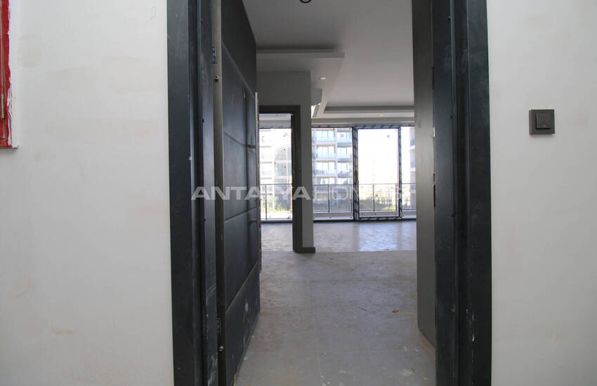 2-bedroom Apartments in Complex with Amenities in Antalya Altintas 8