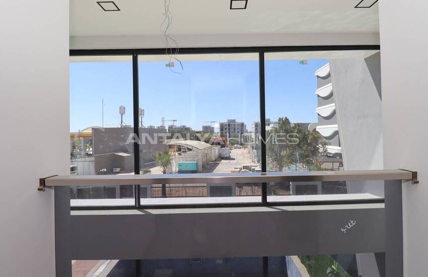 Huizen Met Prive Zwembad Aan De Hoofdweg In Antalya Altıntaş 24
