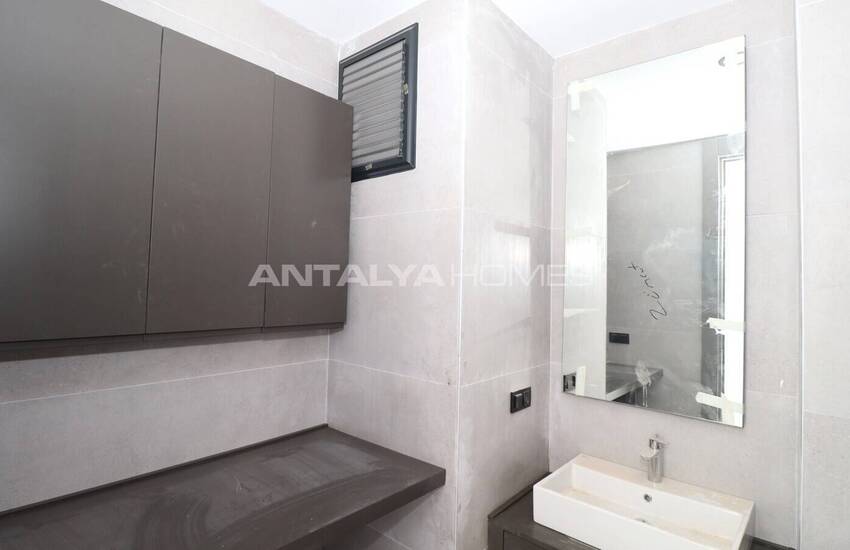 Huizen Met Prive Zwembad Aan De Hoofdweg In Antalya Altıntaş 33