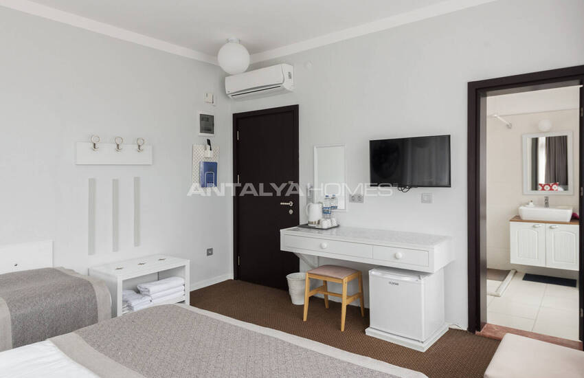 Hôtel De Charme Avec 17 Chambres Et Café Dans Vieille Ville D'antalya 33