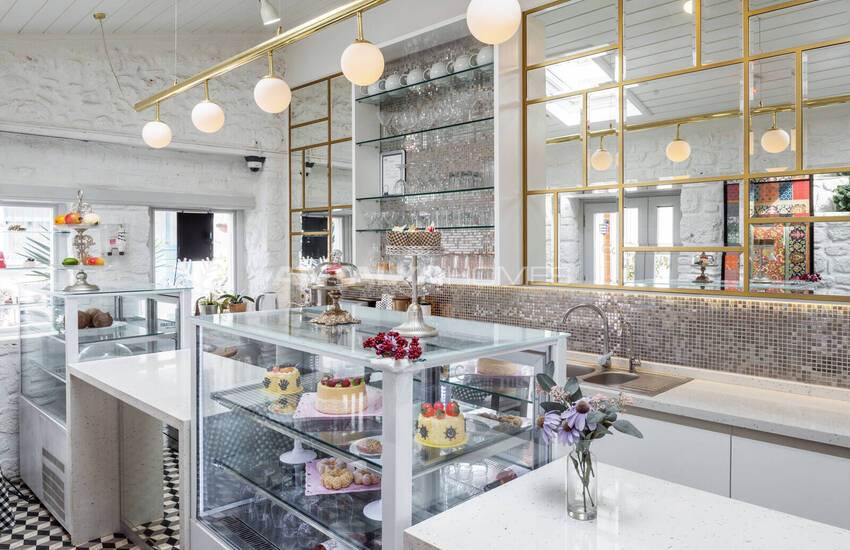 Hôtel De Charme Avec 17 Chambres Et Café Dans Vieille Ville D'antalya 21