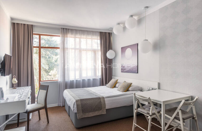 Hôtel De Charme Avec 17 Chambres Et Café Dans Vieille Ville D'antalya 34