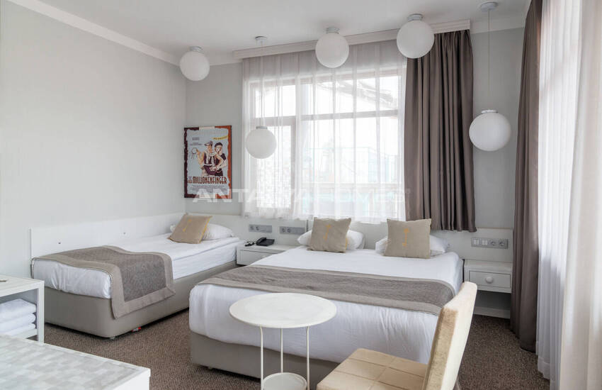 Hôtel De Charme Avec 17 Chambres Et Café Dans Vieille Ville D'antalya 30