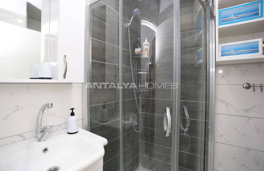 Furnished Property with 1 Bedroom in Complex in Antalya Muratpasa 26
