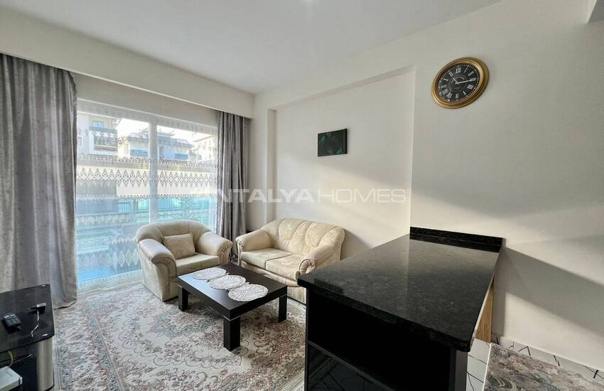 Alanya Oba'da Merkezi Konumda Satılık Eşyalı Daire 24