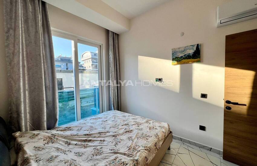 Alanya Oba'da Merkezi Konumda Satılık Eşyalı Daire 27