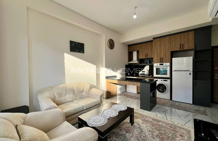 Alanya Oba'da Merkezi Konumda Satılık Eşyalı Daire 18