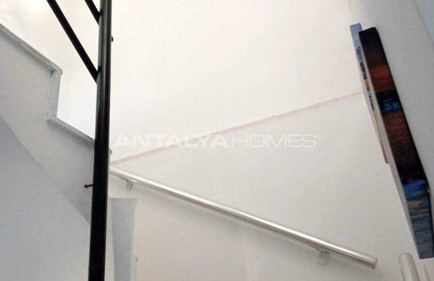 Меблированный Двухквартирный Дом в Анталии Кадрие 33